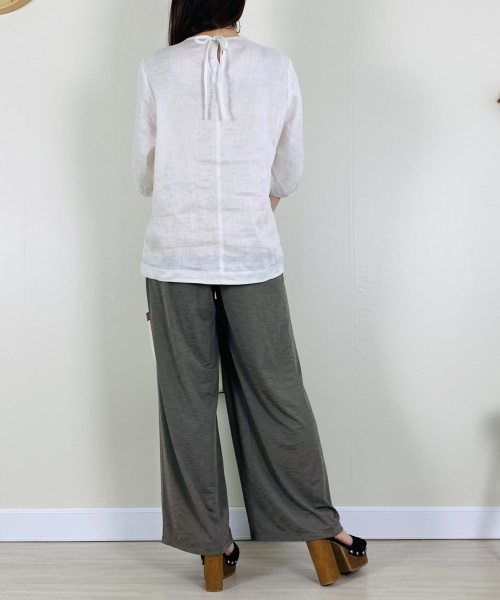 DoCLASSE 細番手フレンチリネン・バックリボンブラウス