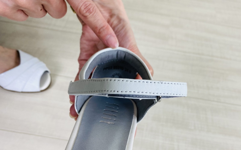 fitfit　ストラップサンダル2