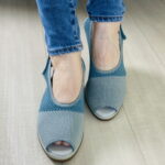 fitfit　しなやかウェッジニットサンダル