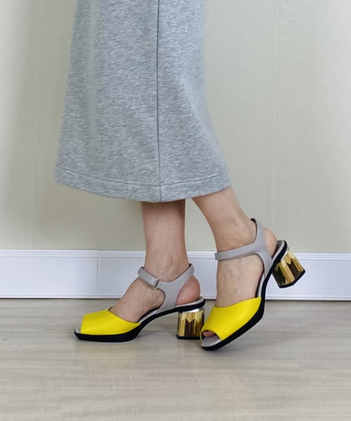 fitfit　スクエアトゥサンダル