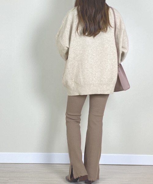 NOAHL　リブフレアパンツ　 3,300円 (税込)