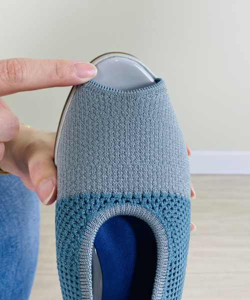 fitfit　しなやかウェッジニットサンダル