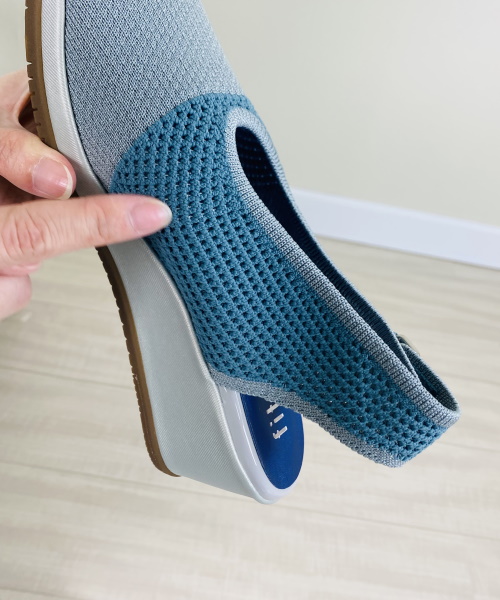 fitfit　しなやかウェッジニットサンダル