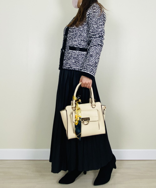 リボンヤーン・ブレードトリムジャケット　19,690円（税込）