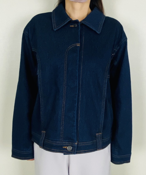 DoCLASSE　ニットdeデニム・デザインジャケット　14,190円（税込）