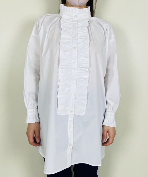 DoCLASSE　ストレッチコットン・フリルチュニックブラウス　10,989円（税込）コットン・フリルチュニックブラウス　10,989円（税込）