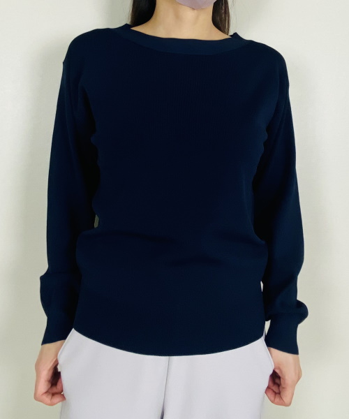 DoCLASSE　ハイツイストニット・ボートネック　4,389円（税込）