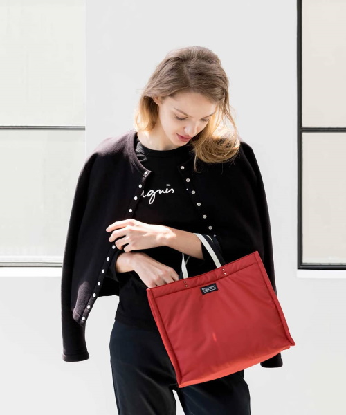 agnes b.（アニエスベー）