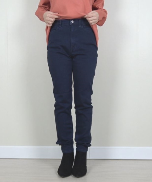 DoCLASSE　ミラクルストレッチ・スリムパンツ74.5㎝　5,489円（税込）