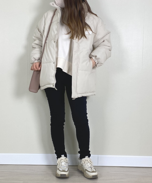 Newlyme オーバーサイズダウンジャケット ¥4,990(税込)
