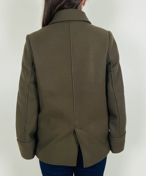 DoCLASSE　ニードルメルトン・Pコート　16,390円（税込）