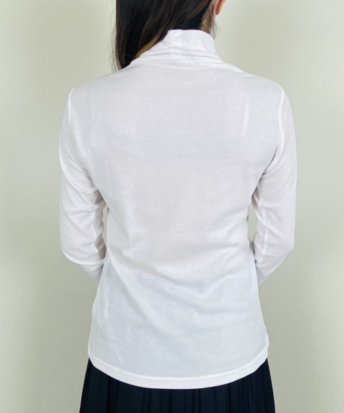 DoCLASSE　ハイツイストニット・ボートネック　4,389円（税込）