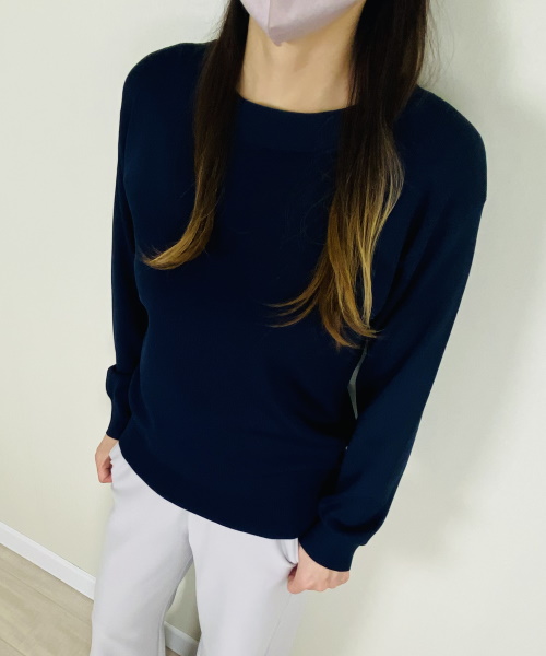 DoCLASSE　ハイツイストニット・ボートネック　4,389円（税込）