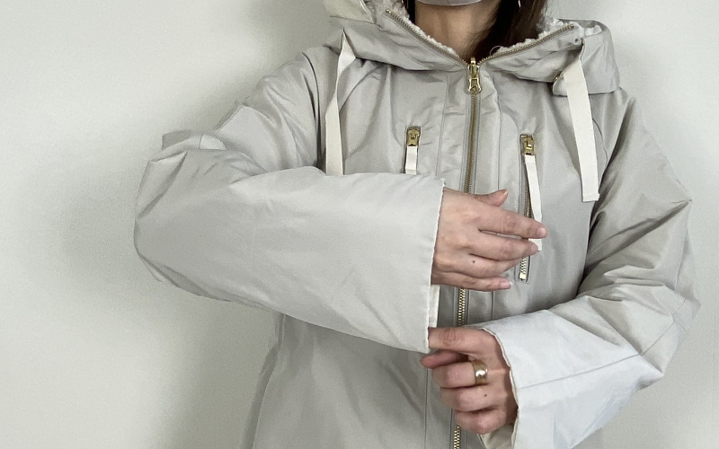 DoCLASSE　マジカルサーモ・ボアフードコート　16,390円（税込）