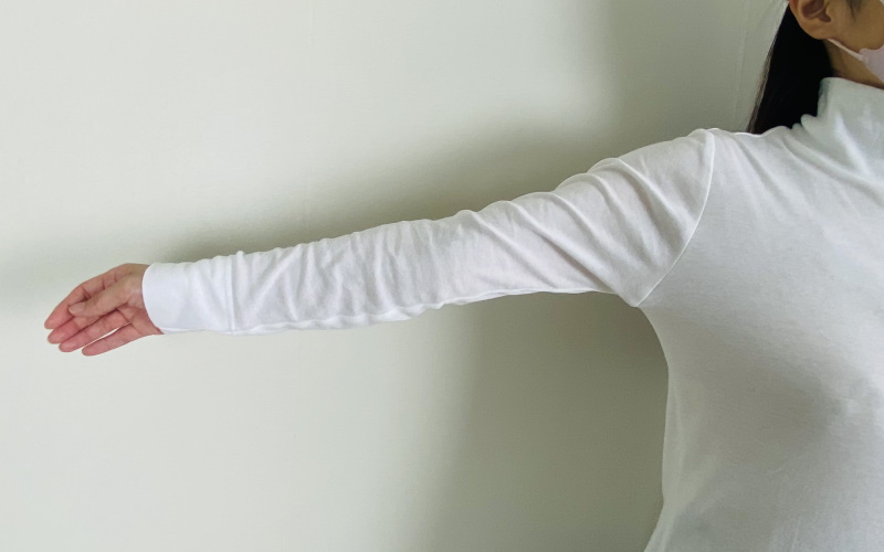 DoCLASSE　ハイツイストニット・ボートネック　4,389円（税込）