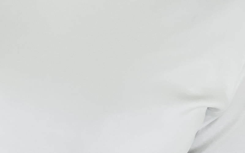 ビジューボートネック／7分袖・ドゥクラッセT　5,489円（税込）