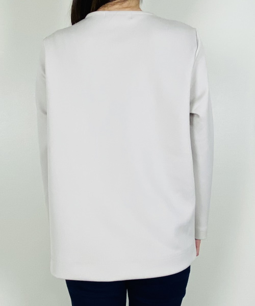 DoCLASSE　ダブル編みジャージー・カーデ＆ジレセット　9,889円（税込）