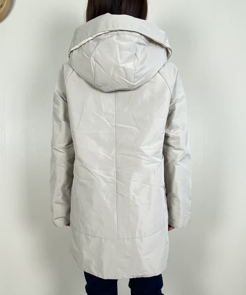 DoCLASSE　マジカルサーモ・ボアフードコート　16,390円（税込）