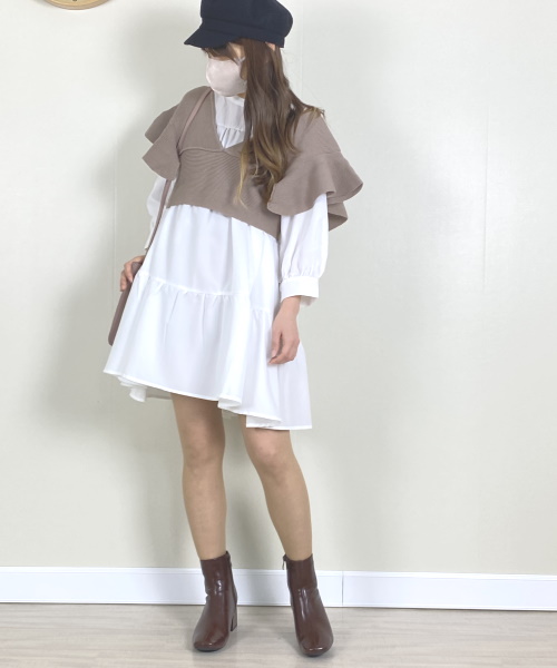 Newlyme 2WAYレースアップフリルビスチェ【ニット】 ¥3,990(税込)