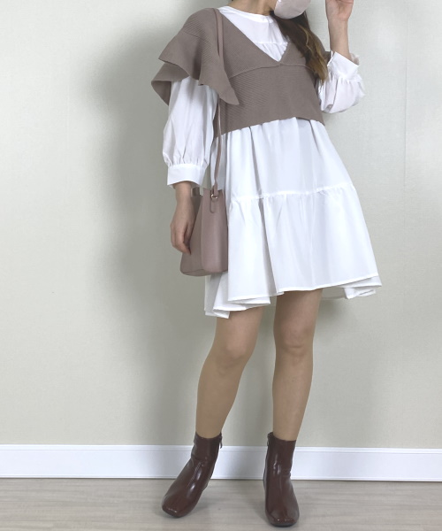 Newlyme 2WAYレースアップフリルビスチェ【ニット】 ¥3,990(税込)