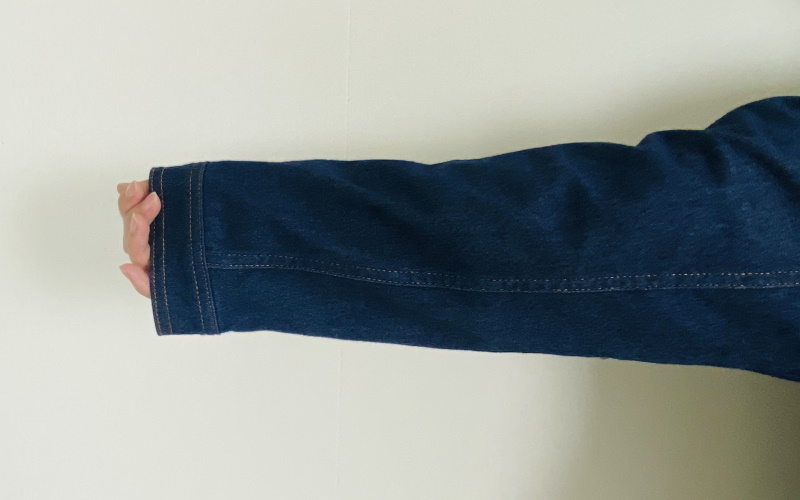 DoCLASSE　ニットdeデニム・デザインジャケット　14,190円（税込）