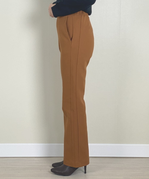 DoCLASSE　プレミアサーモ・サイドラインストレート68cm 5,489円（税込）