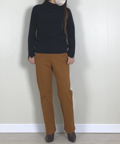 DoCLASSE　プレミアサーモ・サイドラインストレート68cm 5,489円（税込）