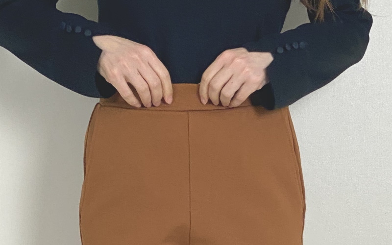 DoCLASSE　プレミアサーモ・サイドラインストレート68cm 5,489円（税込）