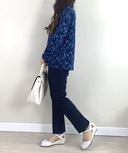 DoCLASSE　トラベルジャージー・タックハイネック