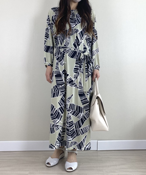 DoCLASSE　トラベルジャージー・ギャザーワンピース 