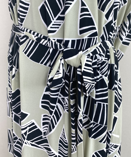 DoCLASSE　トラベルジャージー・ギャザーワンピース 