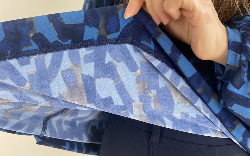 DoCLASSE　トラベルジャージー・タックハイネック