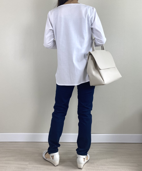 DoCLASSE　Vネックシャツテール／長袖・ドゥクラッセTシャツ