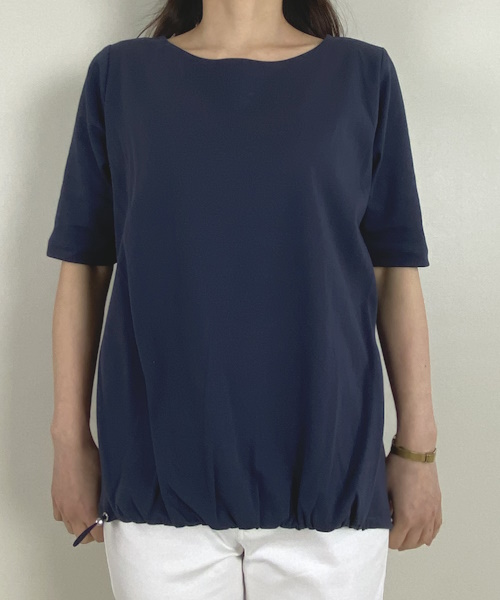 DoCLASSE　ドローコード付ボートネック／5分袖・ドゥクラッセTシャツ　4,389円（税込）