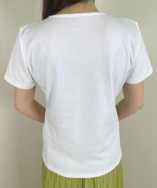 DoCLASSE　Vネック／半袖・ドゥクラッセTファイン　3,289円（税込）