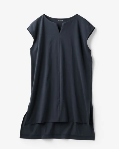 チュニック／フレンチ袖・ドゥクラッセTファイン　¥4,990（税込¥5,489）