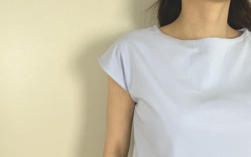 DoCLASSE　ボートネック／5分袖・ドゥクラッセTファイン　3,289円（税込）