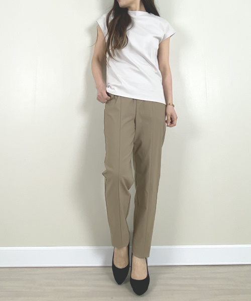 DoCLASSE　プチハイネック／フレンチ袖・ドゥクラッセTシャツ　3,289円（税込）