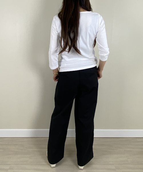 DoCLASSE　ビジューボートネック／7分袖・ドゥクラッセT　6,589円（税込）