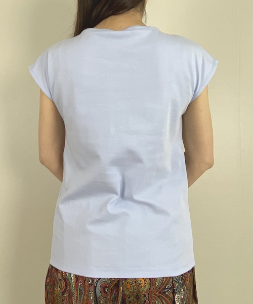 DoCLASSE　ボートネック／フレンチ袖・ドゥクラッセＴシャツ（58cm丈)　3,289円（税込）