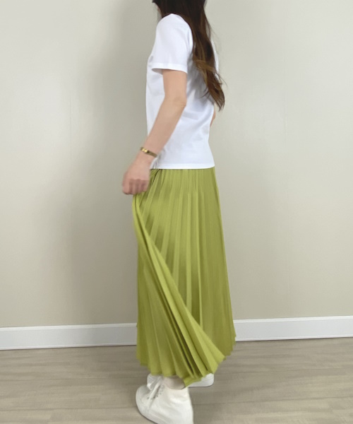 DoCLASSE　Vネック／半袖・ドゥクラッセTファイン　3,289円（税込）