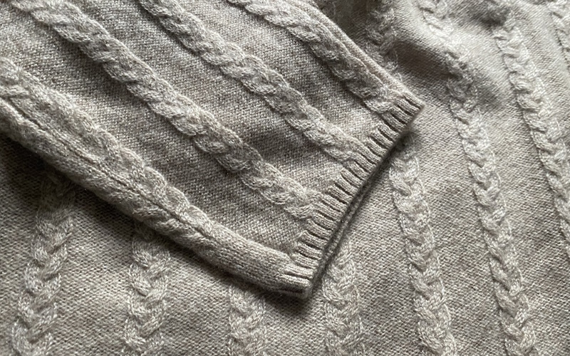 LILYSILK ケーブル編み セミシアーニット カシミアセーター ¥29,400